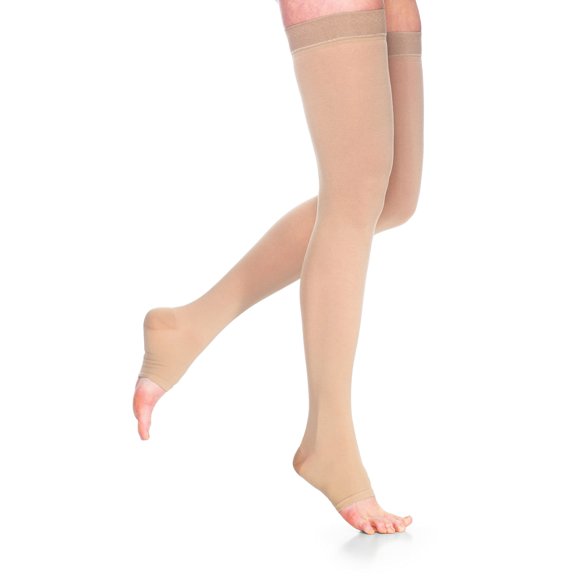 Medias altas de compresión Sigvaris 20-30 mmHg con puntera abierta - Beige
