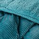 thumbnail image 4 of Plumón Sherpa 2 Plaza Rain Microfibra, 4 of 5
