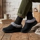 thumbnail image 2 of Zapatilla New Walk Slip On Chiporro Negro, 2 of 6