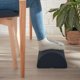thumbnail image 2 of Reposapiés Ergonómico Leitz Ergo con Funda Lavable y Soporte para Rodillas, 2 of 6