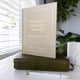 thumbnail image 3 of Diario HarperCollins Orar con las Escrituras: Confiar en Dios con tus Hijos, 3 of 3