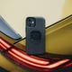 thumbnail image 2 of Funda de teléfono Quad Lock MAG para iPhone 11 negra, 2 of 9