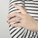 thumbnail image 5 of Anillo de Compromiso de Plata Esterlina 925 de 6 Quilates Corte Ovalado CZ Diamante Simulado Anillos Alianzas de Boda para Mujer Aniversario Promesa Anillo Nupcial, 5 of 6