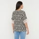 thumbnail image 2 of Blusa Mujer Manga Campana Beige Print Corona, 2 of 5