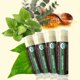 thumbnail image 3 of Bálsamo labial orgánico USDA Eucalipto y Menta de Earth's Daughter - Pack de 4, 3 of 9