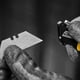thumbnail image 4 of Cuchillo Cartonero Plegable Atomic Dewalt DWHT10990, 4 of 8