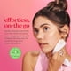 thumbnail image 4 of Toallitas limpiadoras faciales Burt's Bees, pomelo rosa, 30 unidades, 4 of 9