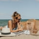 thumbnail image 2 of Bolso de hombro KALIDI Beach Mesh 23L para mujer, 2 of 9