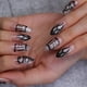 thumbnail image 4 of Uñas postizas con brillo y llamas negras, uñas postizas de brillo medio para mujeres y niñas, 24 unidades, 4 of 7