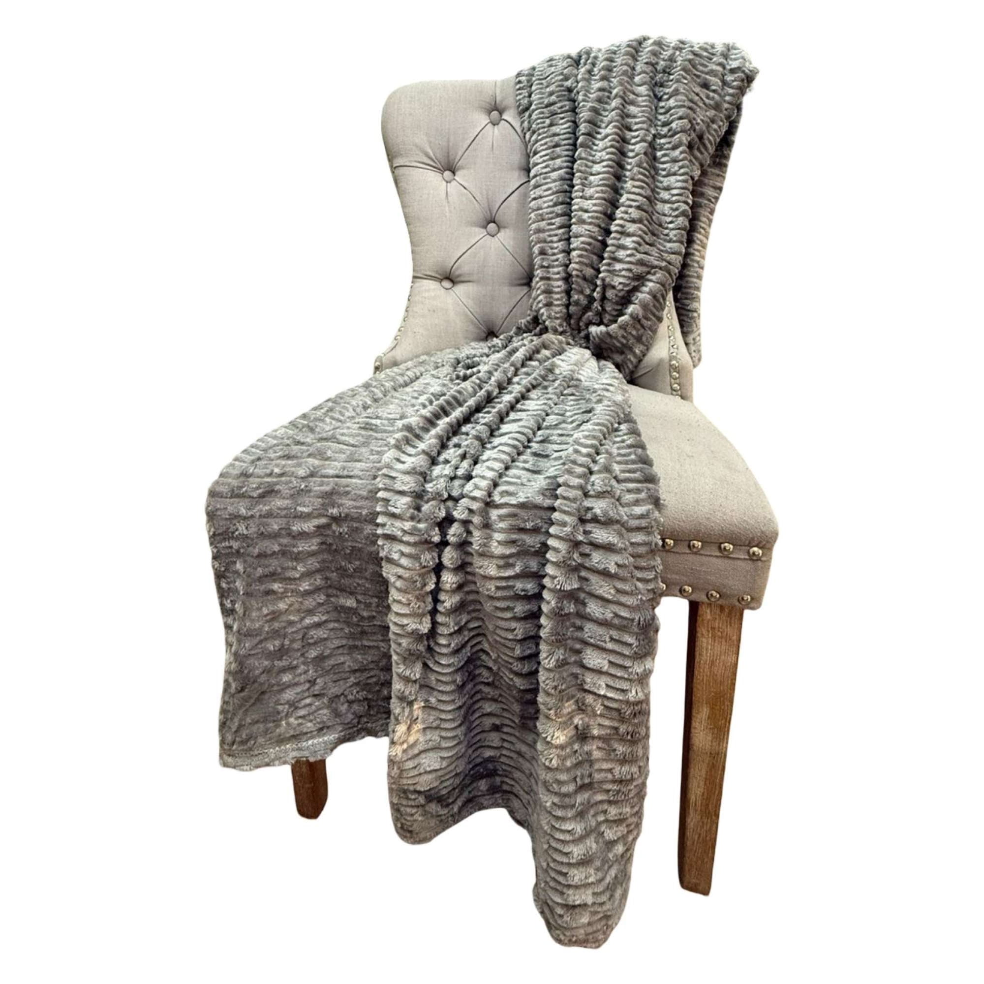 Iii Mussa - Manta Frazada Plush Plaza Y Media 150 X 200