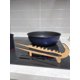 thumbnail image 4 of Pinzas para tostadora y parrilla para horno, diseño de cocodrilo, madera maciza de cerezo, 4 of 7