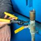 thumbnail image 4 of Juego de alicates Klein Tools D53002KIT ajustables de 7 y 10 pulgadas, 4 of 9