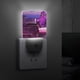 thumbnail image 4 of Grimace Luz nocturna LED con sensor de anochecer a amanecer para dormitorio, baño, pasillo, escaleras - Lámpara LED nocturna de enchufe, 0.5W - 1 pieza, 4 of 6