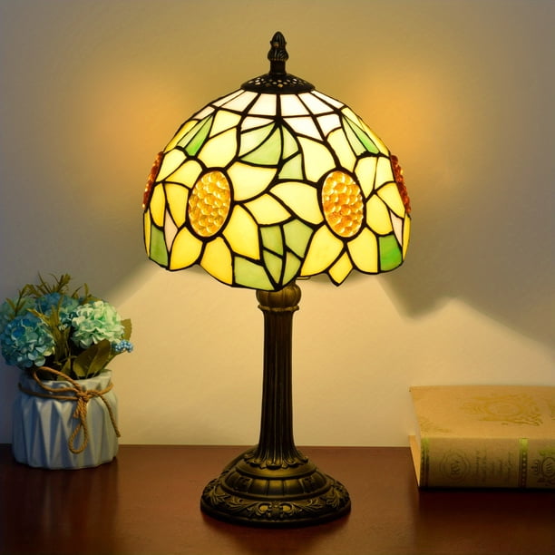 1pc 8 Inch Stained Glass Table Lamp, Handmade Living Room, Dining Room, Bedroom, Warm Bedside Lamp, Bar, Retro European, Rustic Style, Mediterranean Simple European A Variety Of Choices Creative Gifts