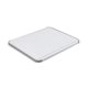 thumbnail image 1 of Tabla de cortar KitchenAid Classic de plástico, 28 cm x 36 cm, color blanco/gris, 1 of 9