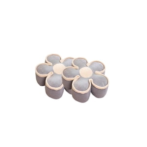 Genérico - Set De 2 Cojines Decorativos En Forma De Flor Color Gris Con Borde Beige