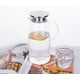 thumbnail image 2 of Jarra de vidrio Purefold de 1800 ml con tapa para bebidas frías y calientes, 2 of 7