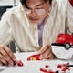 thumbnail image 2 of Set de construcción Mega Construx Pokémon Jumbo Poké Ball, 2 of 7