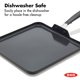 thumbnail image 3 of Plancha OXO Every Day antiadherente de 28 cm con mango de silicona, color negro, 3 of 3