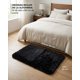 thumbnail image 2 of Alfombra Bajada de Cama peluda Shaggy 50X80cm Negro, 2 of 3