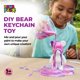 thumbnail image 3 of Kit DIY Mini Osito Llavero de Pintura Por Goteo Pour Palz - Morado, 3 of 7
