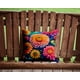 thumbnail image 2 of Almohada Decorativa Con Crisantemos Coloridos, 2 of 6