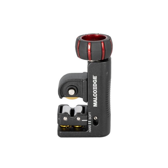 Cortatubos Malco 1/8‑7/8 pulgada con carga por resorte