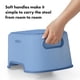 thumbnail image 5 of Taburete OXO Tot Boost de 18 cm con asa antideslizante, 5 of 6