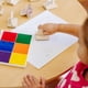 thumbnail image 2 of Bloc de sellos Melissa & Doug Rainbow con 6 tintas lavables para niños mayores de 4 años, 2 of 9