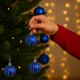 thumbnail image 2 of 30 Bambalinas Esferas Navideñas Azul 6cm Adorno Brillantes, 2 of 3