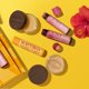 thumbnail image 4 of Kit de regalos para cuidado y color de labios Burt's Bees con bálsamo labial y exfoliante, 4 of 8