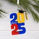 thumbnail image 3 of Percha de resina para graduación Ornament Hallmark Class of 2025, 3 of 6