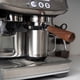 thumbnail image 3 of Taza Smart Mug Ember 2 con control de temperatura, 414 ml, acero inoxidable, 3 of 5