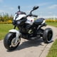 thumbnail image 2 of Moto a Batería Apex Deportiva Blanco, 2 of 3