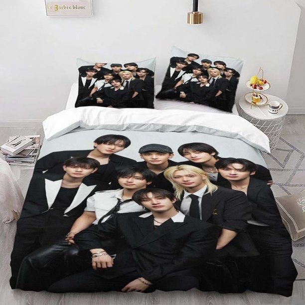 ATEEZ Group Photo Themed Bedding Set Duvet Cover and Pillowcase Set Soft and Comfortable for All Seasons