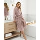 thumbnail image 5 of Bata para Mujer NY Threads de Forro Polar Plush Grande Taupe, 5 of 6