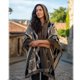 thumbnail image 3 of Poncho De Lana De Alpaca  Albiná Cálido Y Liviano, 3 of 3