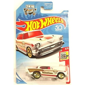 Mattel - Auto De Juguete Hot Wheels 2018, 50 Aniversario, Holiday Racers, Chevy 57