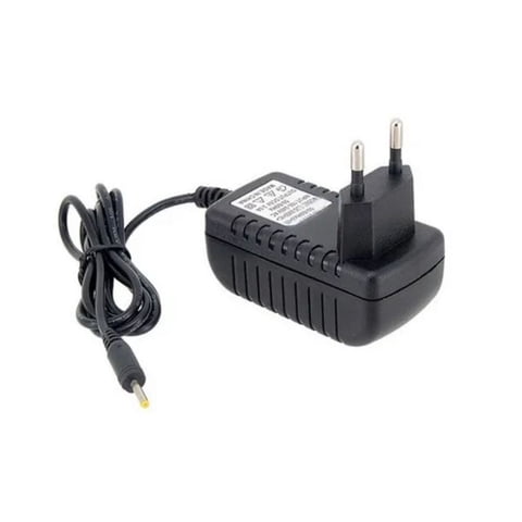 Genérico - Cargador 12V 2A Conector 2.5*0.7 Mm Ic