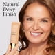 thumbnail image 4 of Base LAURA GELLER NEW YORK Luz hidratante Quench-n-Tint, 4 of 9