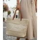 thumbnail image 3 of Cartera Bolso Elegante Diseño Malla Estilo Contemporáneo Jhn, 3 of 3