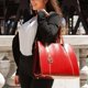 thumbnail image 2 of Bolso Tote de Cuero McKlein ALDORA para Mujer con Bolsillo para Tablet, 2 of 9