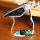 thumbnail image 2 of Cejilla de guitarra WINGO para guitarra acústica/eléctrica de acero de 6 cuerdas con púas, 2 of 9