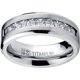 thumbnail image 2 of Anillo matrimonial para hombre de titanio de 8 mm con circonias cúbicas, 2 of 3