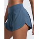 thumbnail image 5 of Shorts CRZ YOGA Dolphin para mujer para correr con tiro interno de 7.5 cm, 5 of 6
