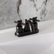 thumbnail image 4 of Grifo de baño Kingston Brass KB8615DX de 4" tipo centerset, bronce aceitado, 4 of 5