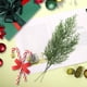 thumbnail image 3 of 50 ramas de pino artificiales navideñas de 13,4 pulgadas, hojas de pino artificiales, ramas de pino falsas, plantas artificiales navideñas, ramitas de pino falsas para hacer coronas de bricolaje, manu, 3 of 7