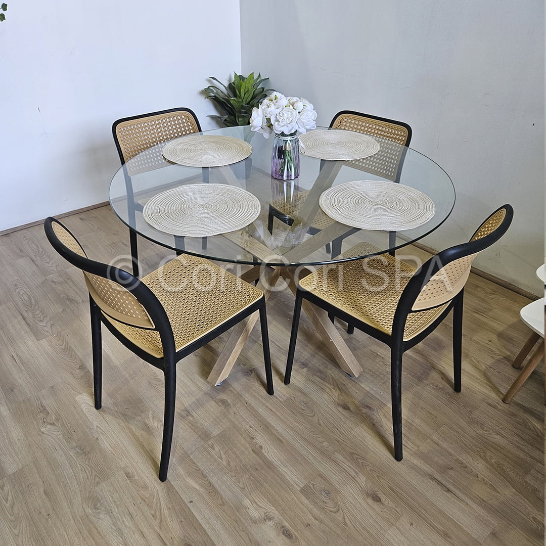 Coricori - Comedor Mesa Vidrio D120 + 4 Sillas Delta Negro