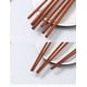 thumbnail image 3 of XmhyTop 2 Pares Palillos de Madera Reutilizables para Lavavajillas, Hecho a Mano con Madera y Natural, Saludables para Cocinar, Restaurantes y Fideos, 32cm , Rojo, 3 of 3
