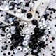 thumbnail image 1 of Cuentas MYYKO 60 g Negro y Blanco - Perlas Planas y Strass, 1 of 7